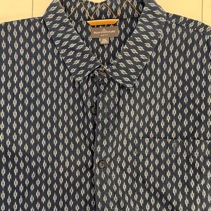 LL Bean Signature Men's Navy short sleeve Casual Button-Down Shirt